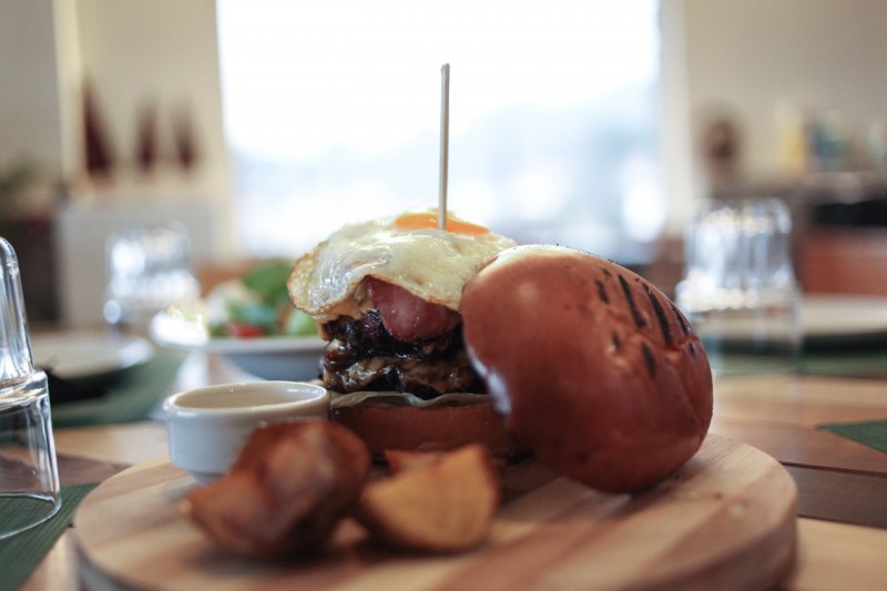 Burger Κουκουνάρι